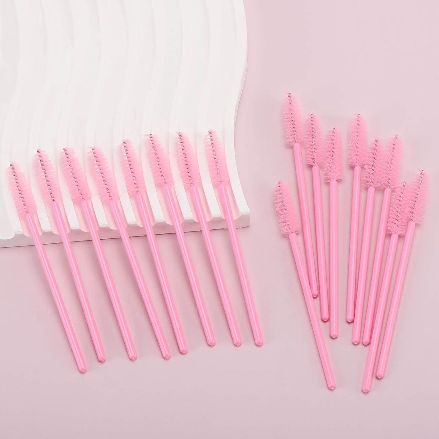 300 Disposable Spoolies Mascara Eyelash Wands Brush Applicator for Eyelash Extension Eyebrow and Makeup Pink